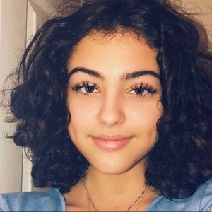 Meet your Posher, Samirah